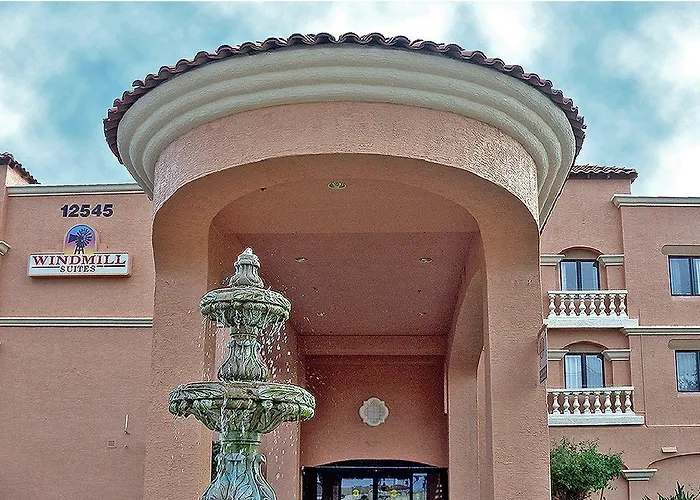 Hotel Windmill - Phoenix, An Ascend Collection 4*