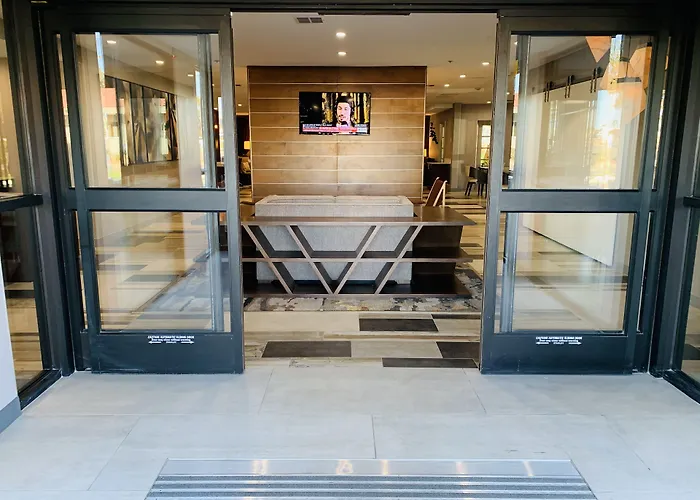 Windmill - Phoenix, An Ascend Collection Hotel 4*
