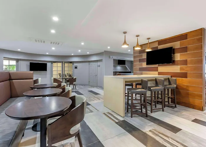 Windmill - Phoenix, An Ascend Collection Hotel Surprise