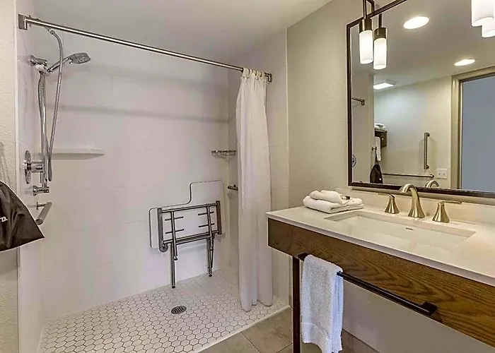 Hotel Windmill - Phoenix, An Ascend Collection Surprise
