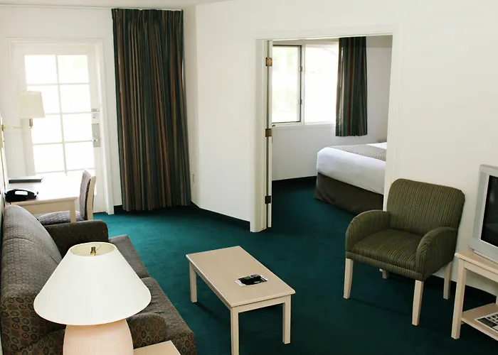 Hotel Windmill - Phoenix, An Ascend Collection Surprise
